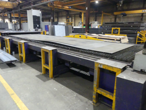 Machine de découpe laser CO² avec refroidisseur et aspiration de fumée Bystronic Bylaser 6000 - Metaalbewerkingsmachine: afbeelding 3 Machine de découpe laser CO² avec refroidisseur et aspiration de fumée Bystronic Bylaser 6000 - Metaalbewerkingsmachine: afbeelding 3