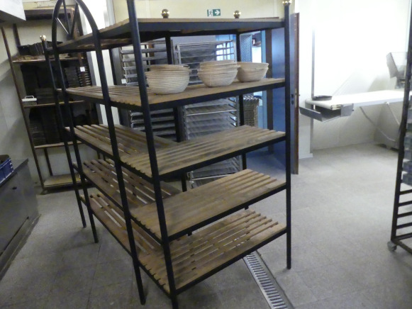 Présentoir à pain en L - Bakkerijmachine: afbeelding 3 Présentoir à pain en L - Bakkerijmachine: afbeelding 3