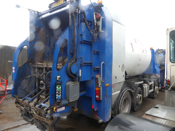 REF:05-BHS-7 - Camion poubelle DAF CF290FAG (2016-200.697 km) - Vuilniswagen: afbeelding 3 REF:05-BHS-7 - Camion poubelle DAF CF290FAG (2016-200.697 km) - Vuilniswagen: afbeelding 3