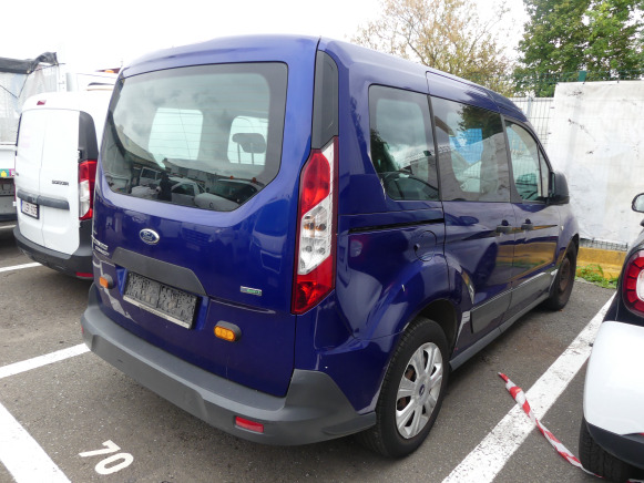 REF:17598 - Voiture Ford Tourneo (2015-83.686 km)(VIN: WFOTXXWPGTFL09522) - Personenwagen: afbeelding 4 REF:17598 - Voiture Ford Tourneo (2015-83.686 km)(VIN: WFOTXXWPGTFL09522) - Personenwagen: afbeelding 4