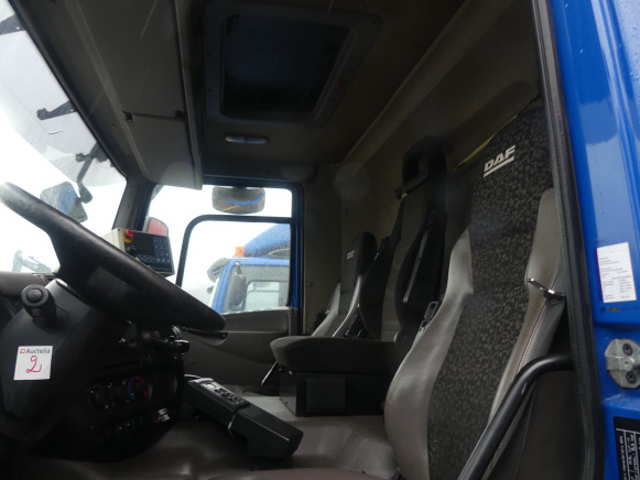 REF:BZ-DF-46 - Camion poubelle DAF FAG CF75 (2011-333.637 km) - Vuilniswagen: afbeelding 4 REF:BZ-DF-46 - Camion poubelle DAF FAG CF75 (2011-333.637 km) - Vuilniswagen: afbeelding 4