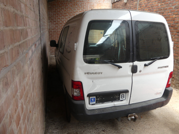 REF:Immatriculé sous : YAU-437 - Voiture Peugeot Partner - Kleine bestelwagen: afbeelding 5 REF:Immatriculé sous : YAU-437 - Voiture Peugeot Partner - Kleine bestelwagen: afbeelding 5