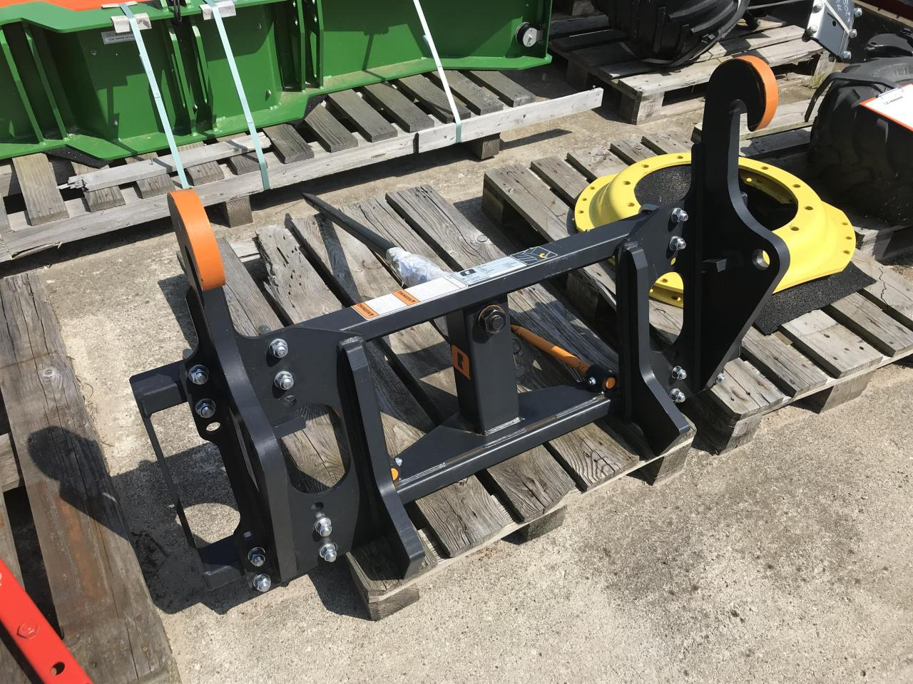 ALÖ Ballenspieß - Voorlader voor tractor: afbeelding 3 ALÖ Ballenspieß - Voorlader voor tractor: afbeelding 3