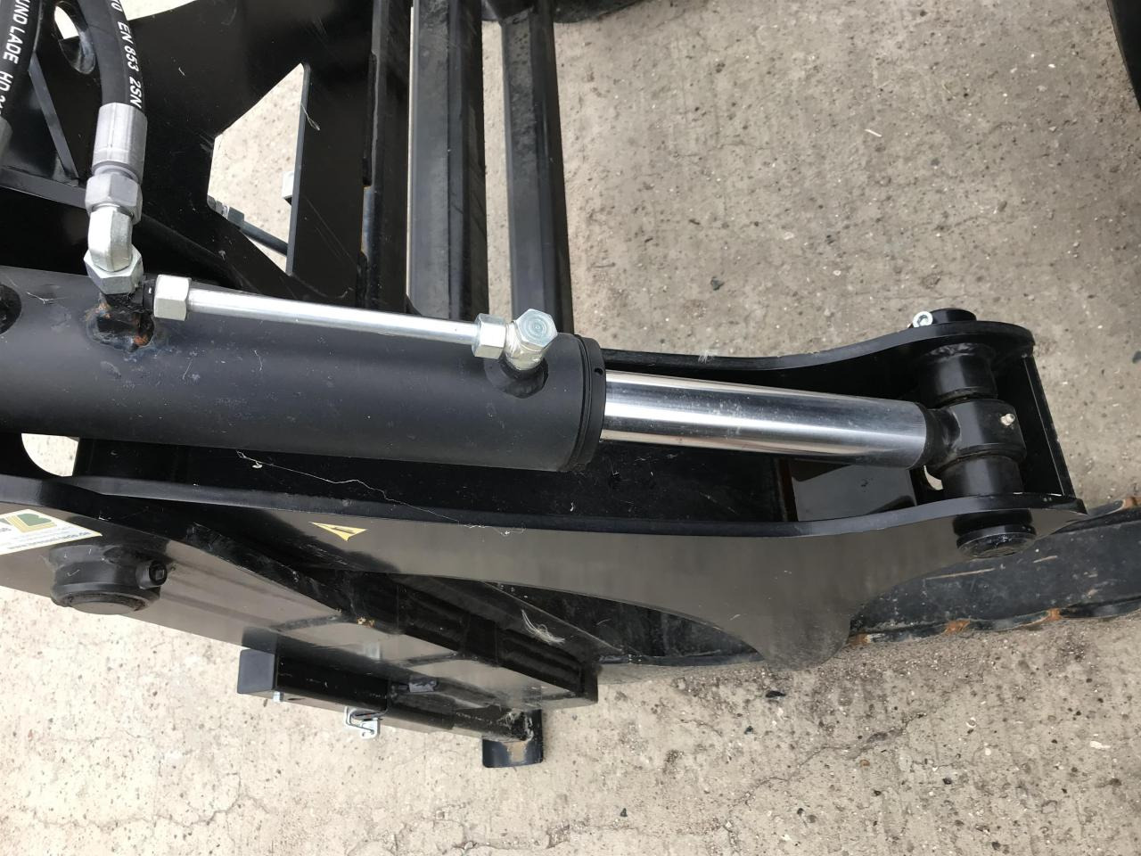 Bressel Poltergabel - Voorlader voor tractor: afbeelding 5 Bressel Poltergabel - Voorlader voor tractor: afbeelding 5