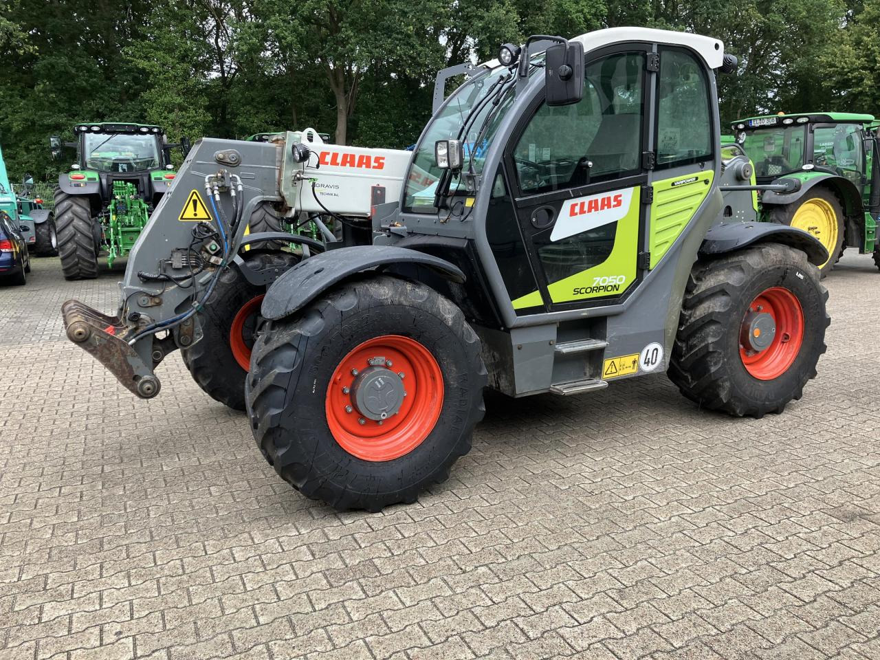 CLAAS 7050 Scorpion - Verreiker: afbeelding 1 CLAAS 7050 Scorpion - Verreiker: afbeelding 1