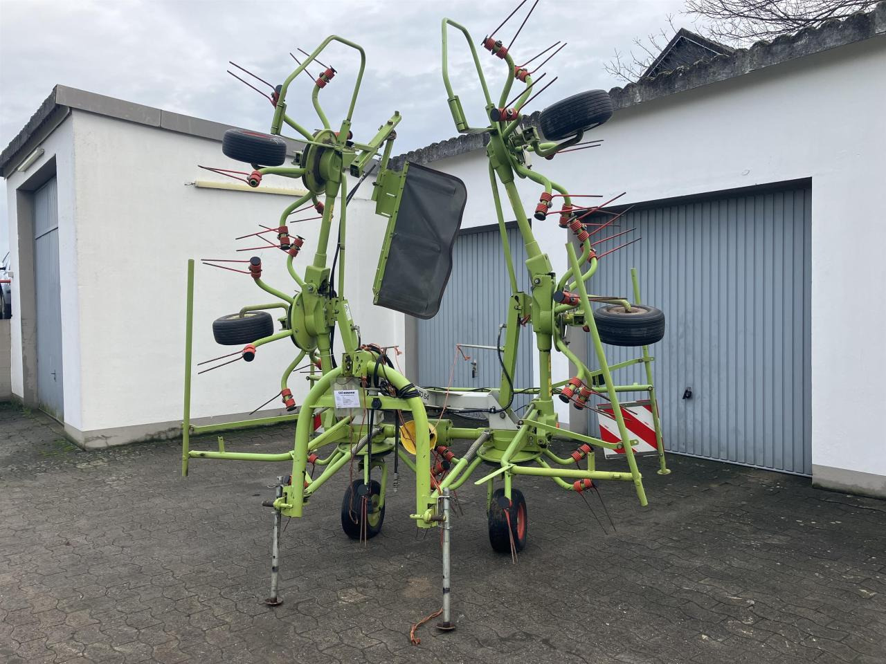 CLAAS Volto 64 - Hooischudder: afbeelding 1 CLAAS Volto 64 - Hooischudder: afbeelding 1
