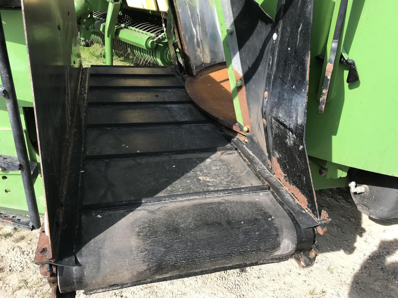 Faresin TMRVD1400 - Voermengwagen: afbeelding 5 Faresin TMRVD1400 - Voermengwagen: afbeelding 5