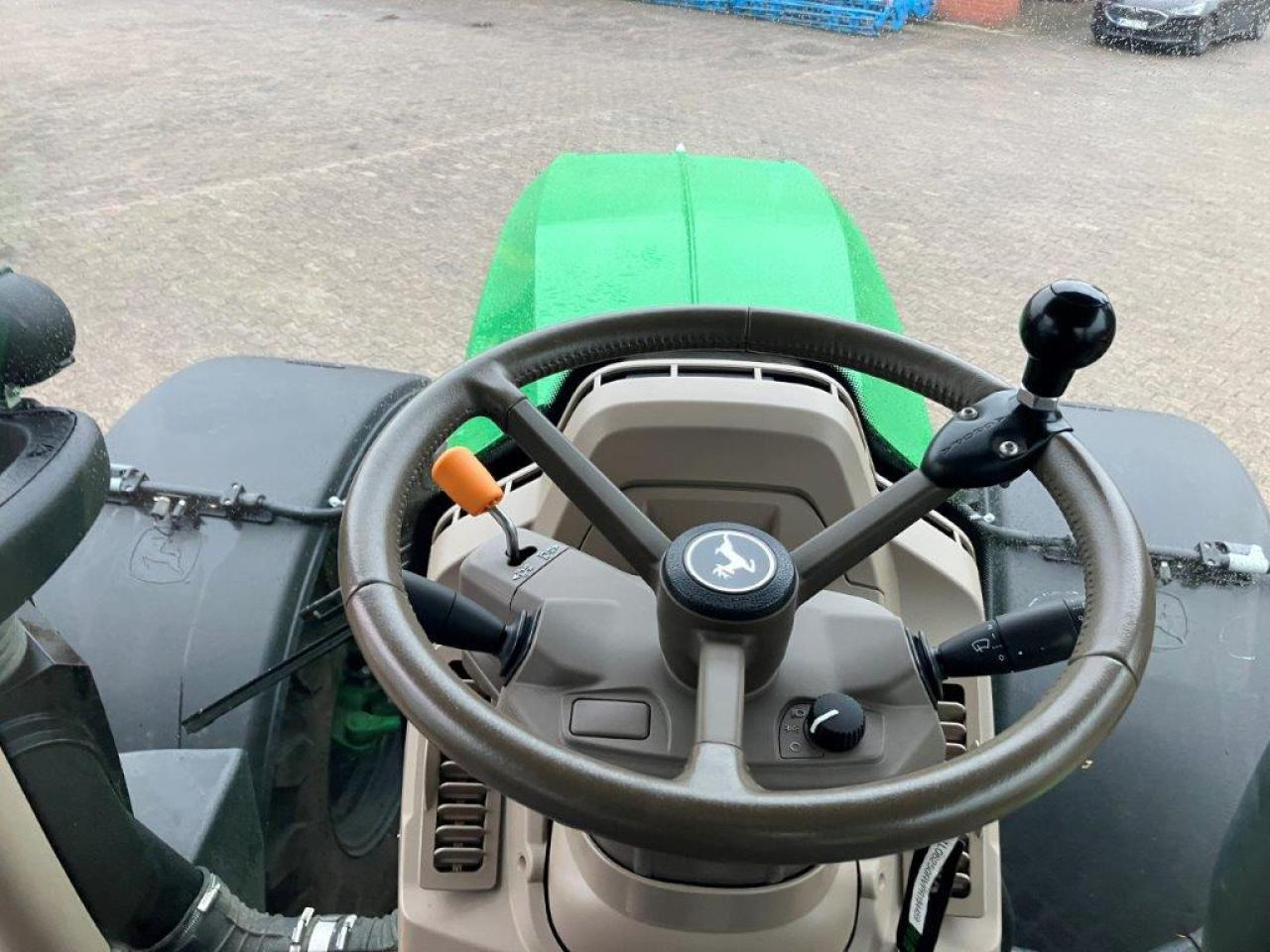 Tractor John Deere 6R 250: afbeelding 10 Tractor John Deere 6R 250: afbeelding 10