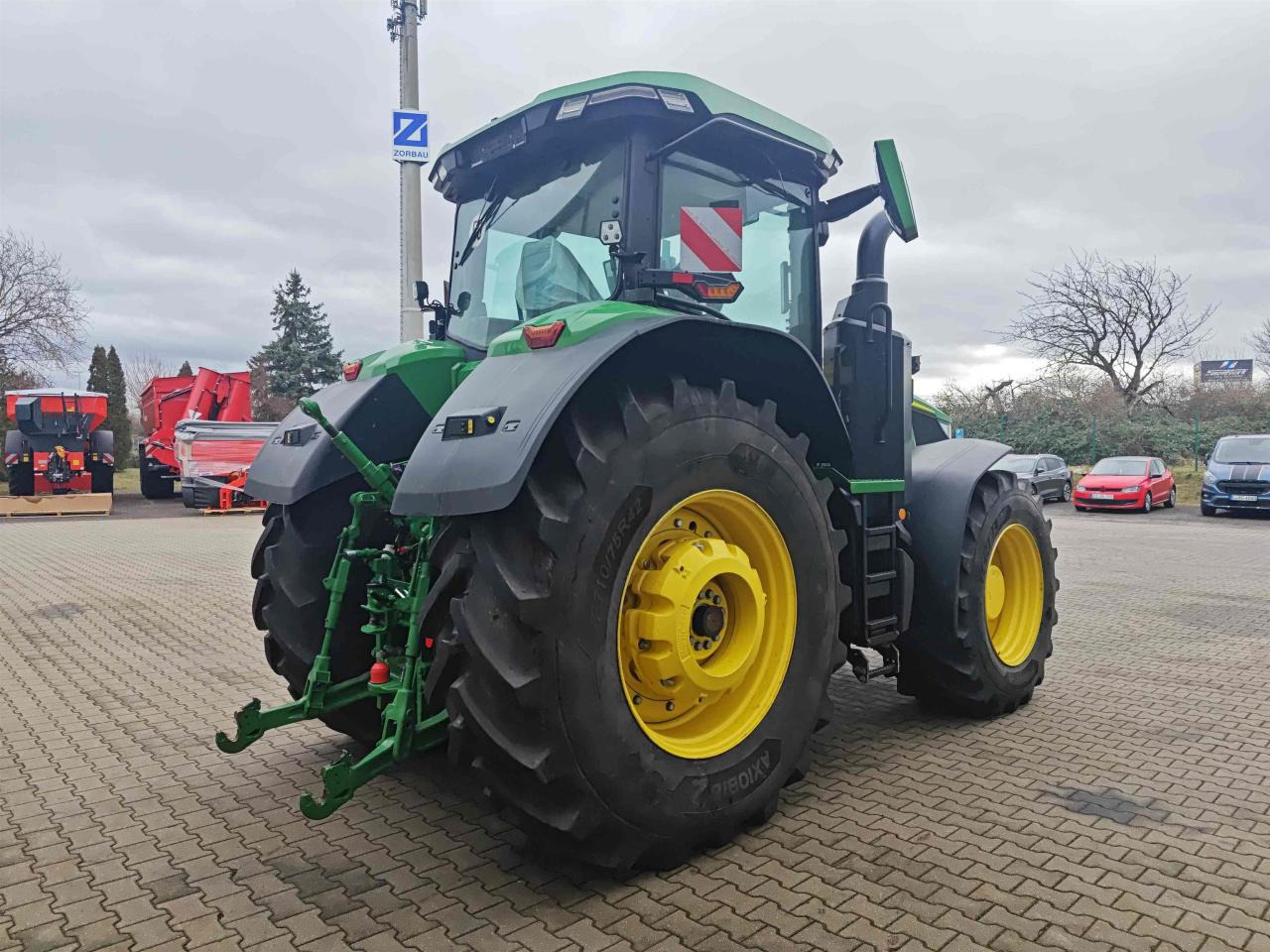 John Deere 7R 330 - Tractor: afbeelding 4 John Deere 7R 330 - Tractor: afbeelding 4
