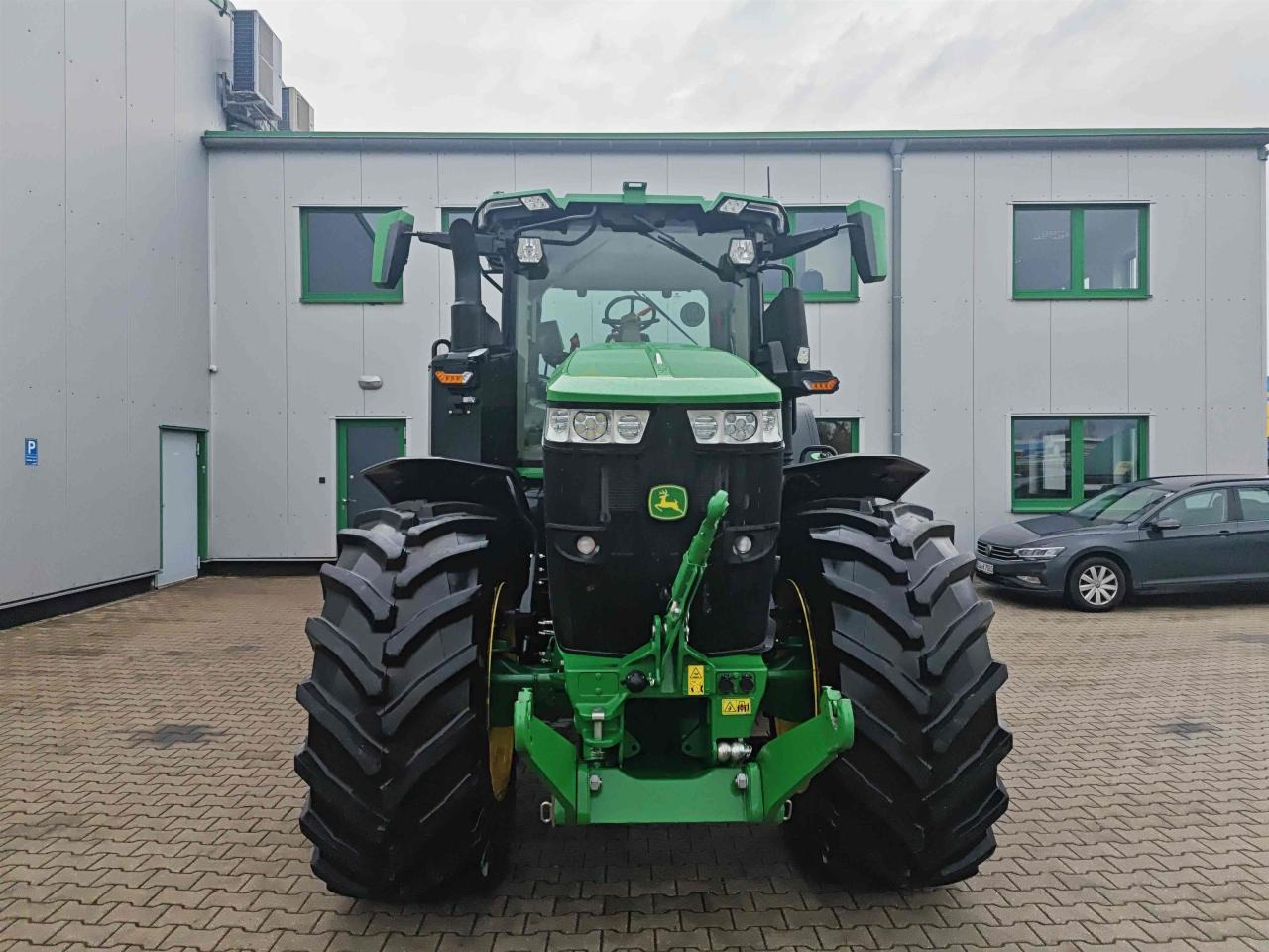 John Deere 7R 330 - Tractor: afbeelding 3 John Deere 7R 330 - Tractor: afbeelding 3