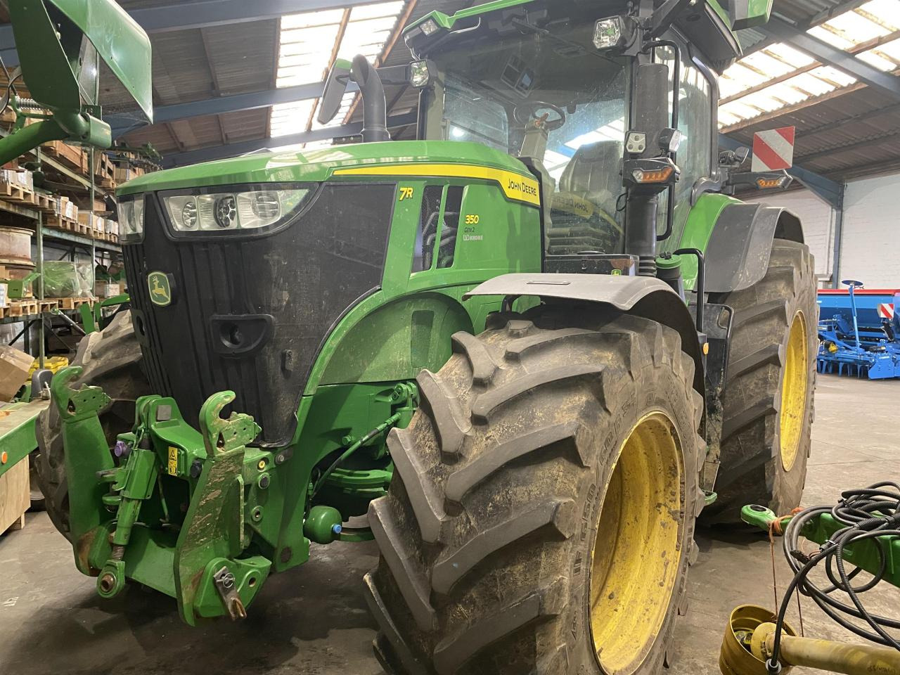 John Deere 7R 350 - Tractor: afbeelding 2 John Deere 7R 350 - Tractor: afbeelding 2