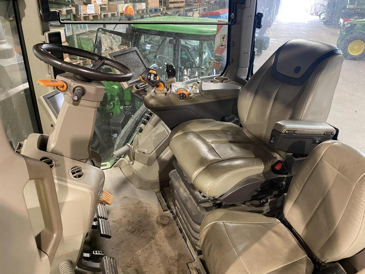 John Deere 7R 350 - Tractor: afbeelding 4 John Deere 7R 350 - Tractor: afbeelding 4