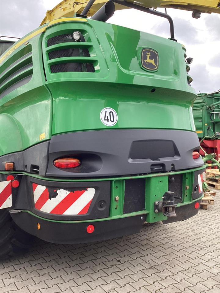 John Deere 8300 - Hakselaar: afbeelding 5 John Deere 8300 - Hakselaar: afbeelding 5