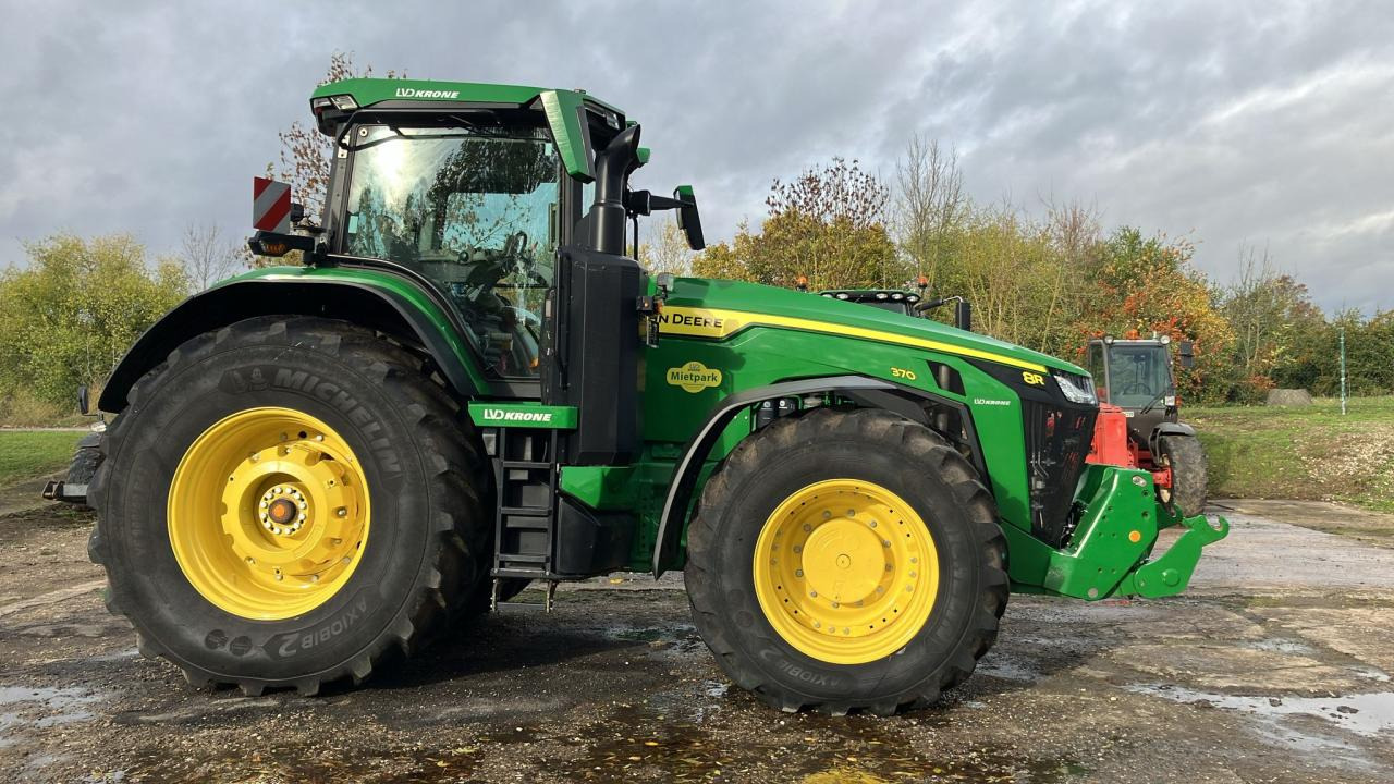 John Deere 8R 370 - Tractor: afbeelding 3 John Deere 8R 370 - Tractor: afbeelding 3