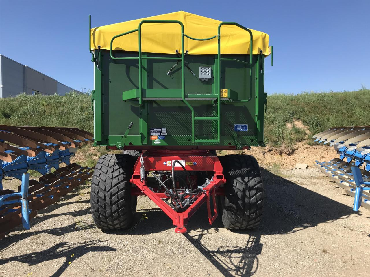 Kröger HKD 302 - Kipper aanhangwagen: afbeelding 4 Kröger HKD 302 - Kipper aanhangwagen: afbeelding 4