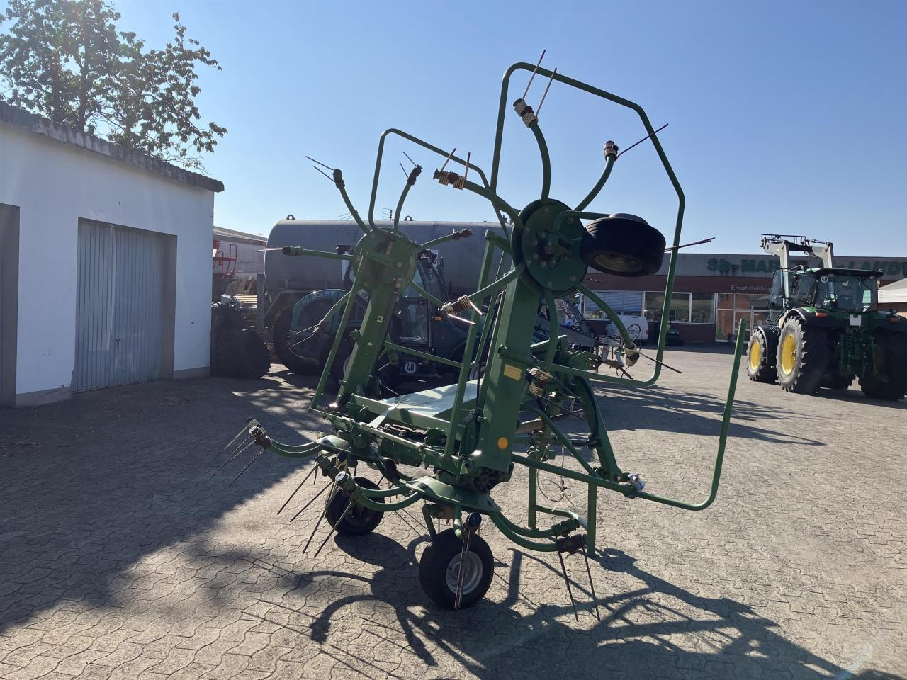 Krone KW 5.52/4x7 - Hooischudder: afbeelding 4 Krone KW 5.52/4x7 - Hooischudder: afbeelding 4