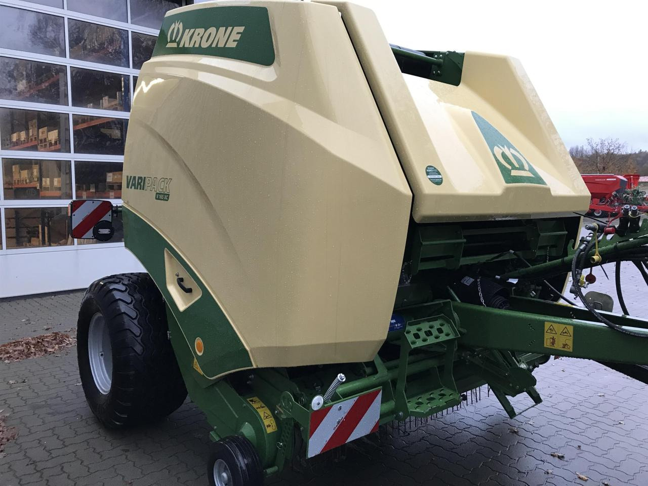 Krone V 165 XC VariPack - Ronde balenpers: afbeelding 2 Krone V 165 XC VariPack - Ronde balenpers: afbeelding 2