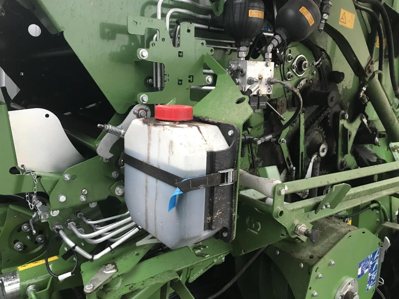 Krone V 165 XC VariPack - Ronde balenpers: afbeelding 4 Krone V 165 XC VariPack - Ronde balenpers: afbeelding 4
