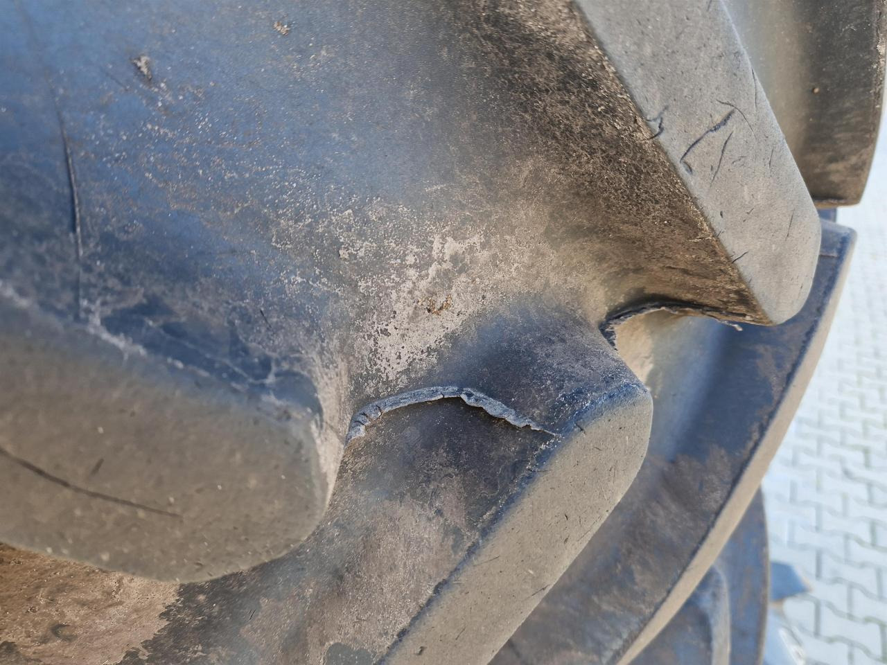 Michelin 420/70R24 - Band voor Landbouwmachine: afbeelding 3 Michelin 420/70R24 - Band voor Landbouwmachine: afbeelding 3