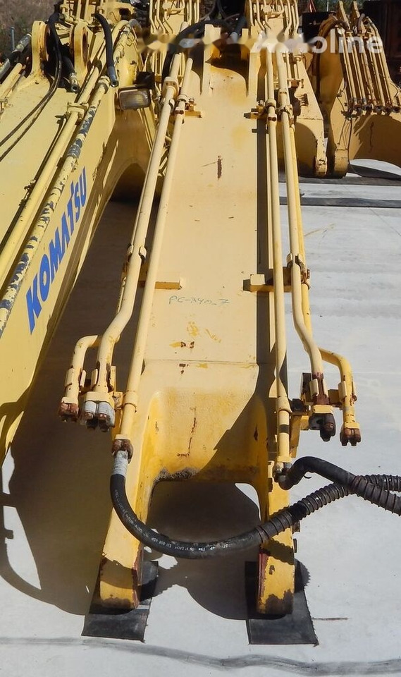 Komatsu PLUMA PC340-7 Komatsu PC340-7 - Arm voor Graafmachine: afbeelding 1 Komatsu PLUMA PC340-7 Komatsu PC340-7 - Arm voor Graafmachine: afbeelding 1