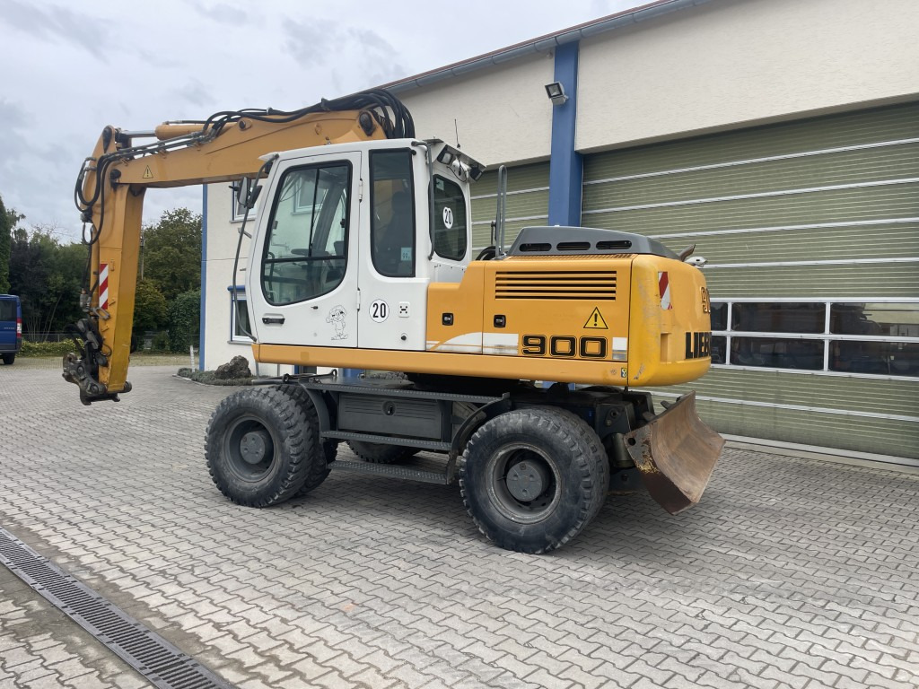 Liebherr A 900 C Litronic - Mobiele graafmachine: afbeelding 3 Liebherr A 900 C Litronic - Mobiele graafmachine: afbeelding 3
