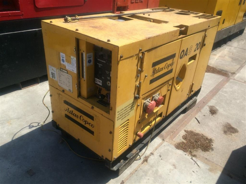 Atlas-Copco QAS 20 Kubota 20 kVA Silent generatorset - Industrie generator: afbeelding 1 Atlas-Copco QAS 20 Kubota 20 kVA Silent generatorset - Industrie generator: afbeelding 1