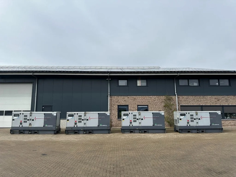 Atlas-Copco QAS 200 Volvo Leroy Somer 220 kVA Silent Rental generatorset - Industrie generator: afbeelding 4 Atlas-Copco QAS 200 Volvo Leroy Somer 220 kVA Silent Rental generatorset - Industrie generator: afbeelding 4