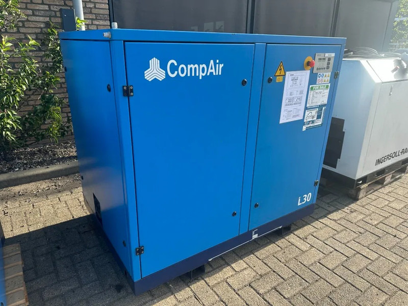 Compair L30 Elektrische Schroefcompressor 30 kW 4.88 m3 / min 7.5 Bar - Luchtcompressor: afbeelding 5 Compair L30 Elektrische Schroefcompressor 30 kW 4.88 m3 / min 7.5 Bar - Luchtcompressor: afbeelding 5