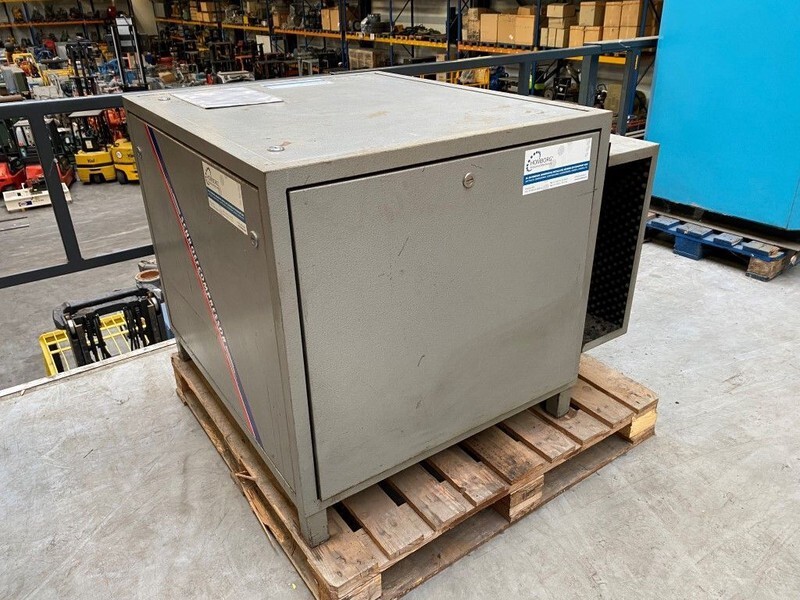 Creemers RCN 15-60 15 kW 2000 L / min 10 Bar Elektrische Schroefcompressor - Luchtcompressor: afbeelding 5 Creemers RCN 15-60 15 kW 2000 L / min 10 Bar Elektrische Schroefcompressor - Luchtcompressor: afbeelding 5