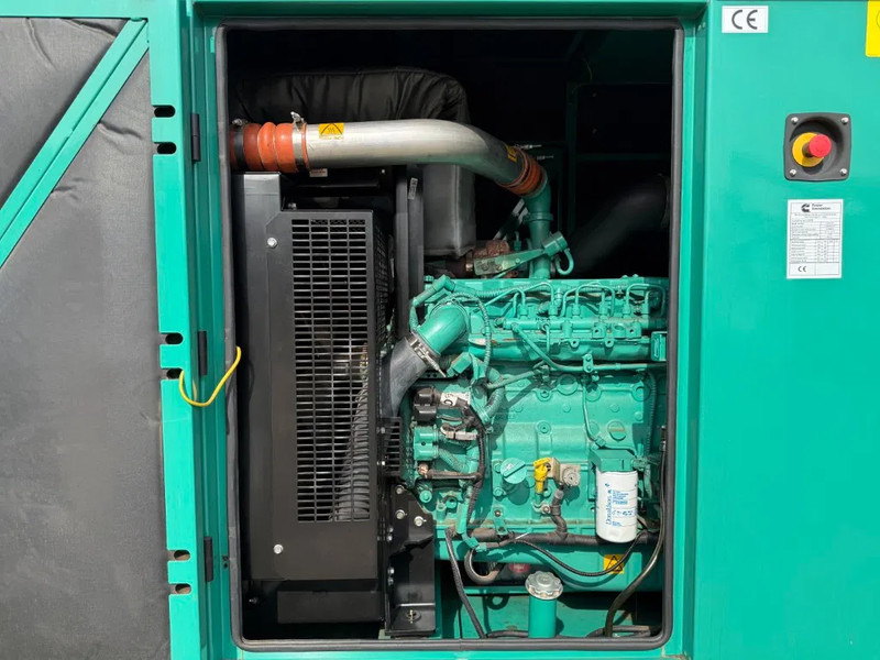 Cummins D250 D5 Stamford 250 kVA Silent generatorset 2019 ! - Industrie generator: afbeelding 5 Cummins D250 D5 Stamford 250 kVA Silent generatorset 2019 ! - Industrie generator: afbeelding 5