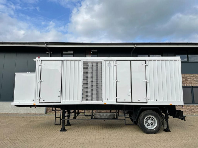 Cummins KTTA 19 G Leroy Somer 450 kVA Supersilent Mobiele generatorset op aanhanger - Industrie generator: afbeelding 1 Cummins KTTA 19 G Leroy Somer 450 kVA Supersilent Mobiele generatorset op aanhanger - Industrie generator: afbeelding 1