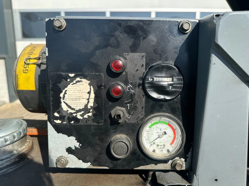 Luchtcompressor Deutz F2M 1011 Mobiele Diesel Compressor 2.5 m3 / min 22 kW 7 Bar Aanhanger: afbeelding 16