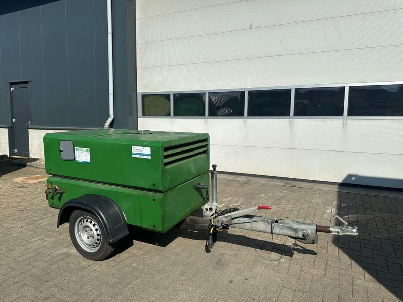 Deutz F2M 1011 Mobiele Diesel Compressor 2.5 m3 / min 22 kW 7 Bar Aanhanger - Luchtcompressor: afbeelding 2 Deutz F2M 1011 Mobiele Diesel Compressor 2.5 m3 / min 22 kW 7 Bar Aanhanger - Luchtcompressor: afbeelding 2