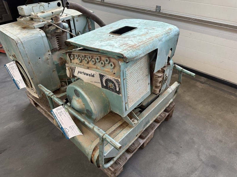 GENERATOR Onan Portaweld 200 Las generator Welding generator 200 Amp Benzine Petrol - Industrie generator: afbeelding 4 GENERATOR Onan Portaweld 200 Las generator Welding generator 200 Amp Benzine Petrol - Industrie generator: afbeelding 4