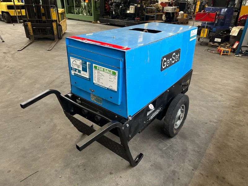 Industrie generator GenSet MPM 8 / 300 I-EL 8 kVA 300 Amp Las generatorset: afbeelding 10 Industrie generator GenSet MPM 8 / 300 I-EL 8 kVA 300 Amp Las generatorset: afbeelding 10