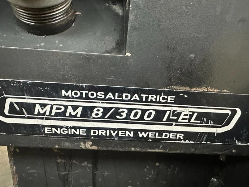 Industrie generator GenSet MPM 8 / 300 I-EL 8 kVA 300 Amp Las generatorset: afbeelding 17 Industrie generator GenSet MPM 8 / 300 I-EL 8 kVA 300 Amp Las generatorset: afbeelding 17