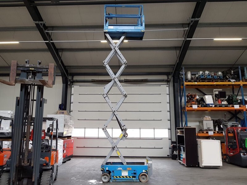 Genie GS 1932 Elektrische Schaarhoogwerker 7.8 meter werkhoogte accu's 2022 ! - Schaarlift: afbeelding 2 Genie GS 1932 Elektrische Schaarhoogwerker 7.8 meter werkhoogte accu's 2022 ! - Schaarlift: afbeelding 2