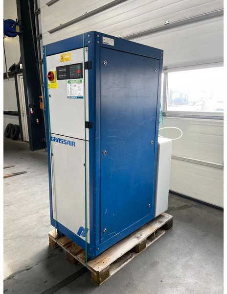 Grassair S97.10 elek. schroefcompressor 37 kW, 5.000L/min. 10 Bar - Luchtcompressor: afbeelding 3 Grassair S97.10 elek. schroefcompressor 37 kW, 5.000L/min. 10 Bar - Luchtcompressor: afbeelding 3