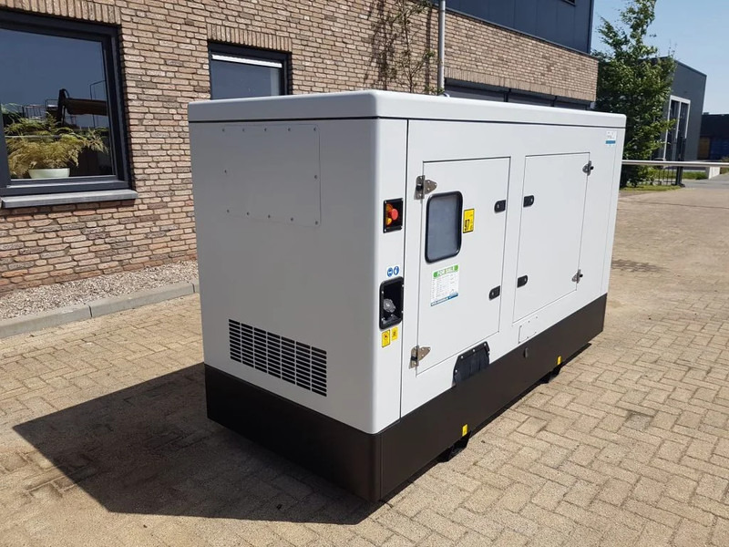 Himoinsa HFW60 Iveco Stamford 60 kVA Supersilent generatorset New ! - Industrie generator: afbeelding 4 Himoinsa HFW60 Iveco Stamford 60 kVA Supersilent generatorset New ! - Industrie generator: afbeelding 4