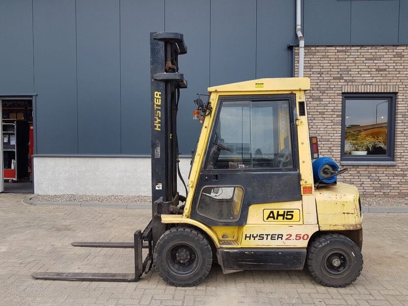 Hyster H2.50XM 2.5 ton Duplex Sideshift LPG Heftruck - LPG heftruck: afbeelding 1 Hyster H2.50XM 2.5 ton Duplex Sideshift LPG Heftruck - LPG heftruck: afbeelding 1