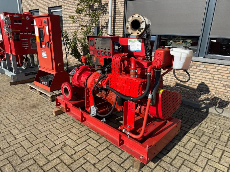 John Deere 6068 HF 120 Armstrong 452 m3 / h Diesel Waterpomp brandschade - Water pomp: afbeelding 2 John Deere 6068 HF 120 Armstrong 452 m3 / h Diesel Waterpomp brandschade - Water pomp: afbeelding 2