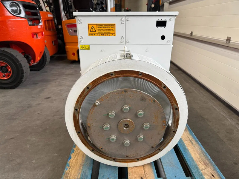 Leroy Somer LSAM 46.2M3 C 6/4 Generatordeel 150 kVA Alternator New overstock ! - Industrie generator: afbeelding 3 Leroy Somer LSAM 46.2M3 C 6/4 Generatordeel 150 kVA Alternator New overstock ! - Industrie generator: afbeelding 3