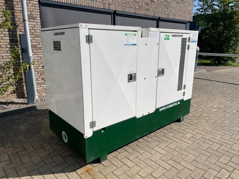 Lister Hybride powerpack 16 kVA + 1500Ah batterypack (NEW!!!) - Industrie generator: afbeelding 2 Lister Hybride powerpack 16 kVA + 1500Ah batterypack (NEW!!!) - Industrie generator: afbeelding 2