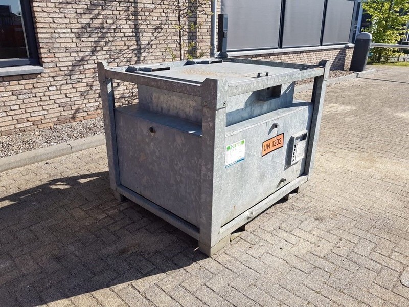 OTTO 1000 liter dieseltank IBC Gegalvaniseerd as New ! - Opslagtank: afbeelding 2 OTTO 1000 liter dieseltank IBC Gegalvaniseerd as New ! - Opslagtank: afbeelding 2