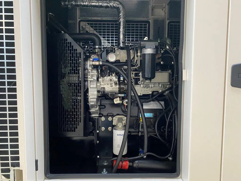 Perkins 66 kVA Silent generatorset New ! - Industrie generator: afbeelding 4 Perkins 66 kVA Silent generatorset New ! - Industrie generator: afbeelding 4