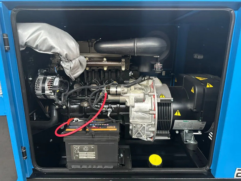 Perkins Leroy Somer 22 kVA Silent noodstroom systeem generatorset NSA ATS New ! - Industrie generator: afbeelding 5 Perkins Leroy Somer 22 kVA Silent noodstroom systeem generatorset NSA ATS New ! - Industrie generator: afbeelding 5