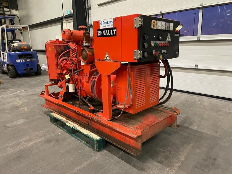 Perkins Leroy Somer 40 kVA open generatorset - Industrie generator: afbeelding 2 Perkins Leroy Somer 40 kVA open generatorset - Industrie generator: afbeelding 2