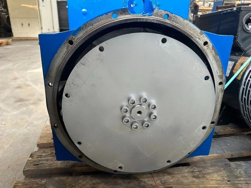Stamford UCD224E 60 kVA Generatordeel Alternator as New ! - Industrie generator: afbeelding 5 Stamford UCD224E 60 kVA Generatordeel Alternator as New ! - Industrie generator: afbeelding 5