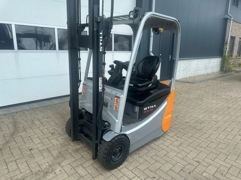 Still RX50-15 1.5 ton Triplex Freelift Sideshift Elektra Heftruck accu 2023 ! - Elektrische heftruck: afbeelding 2 Still RX50-15 1.5 ton Triplex Freelift Sideshift Elektra Heftruck accu 2023 ! - Elektrische heftruck: afbeelding 2