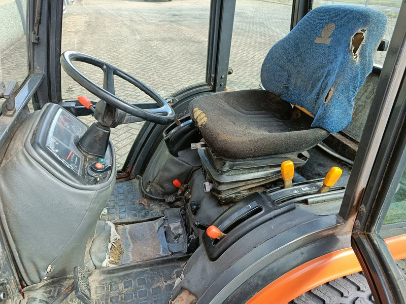 Elektrische trekker Kubota B2410 met Nimos Kipper: afbeelding 7